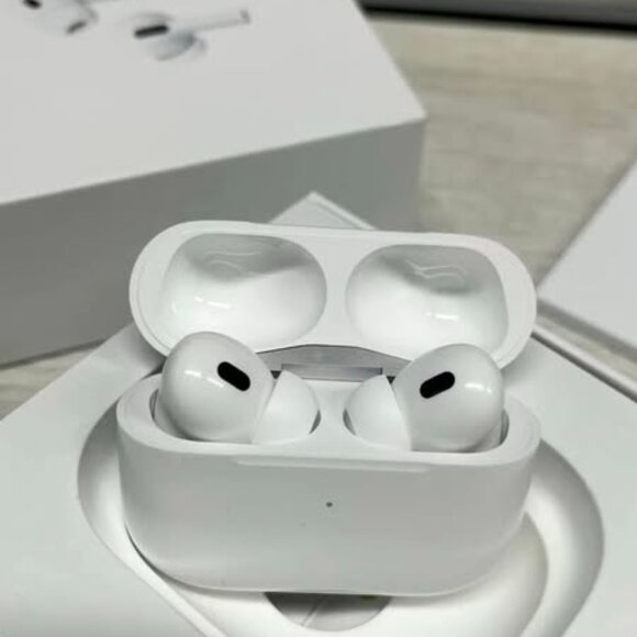 Airpods pro 2 - Picture 1 of 3